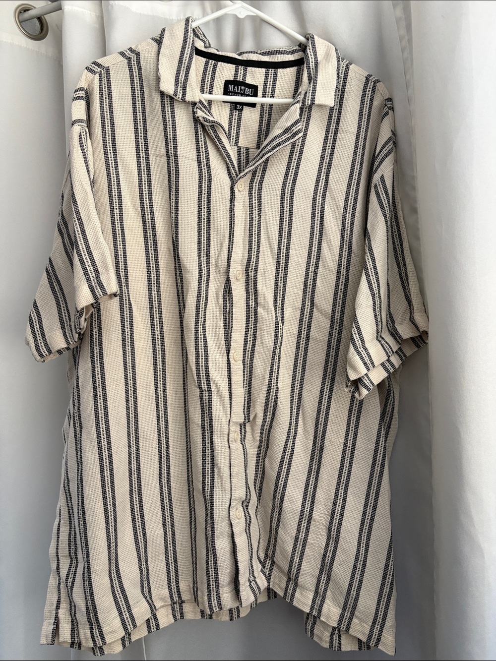 Malibu Beach Club Men's Cream and Black Short-Sleeve Button Shirt